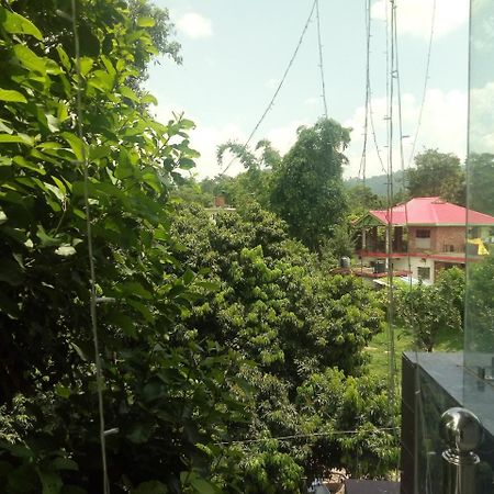 Hotel Sky Bule & Restaurant Khas Nagrota Dış mekan fotoğraf